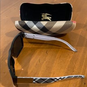 Burberry sunglasses